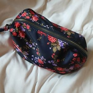 NWOT Cosmetic Bag